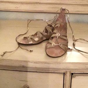 Lilly Pulitzer sandals